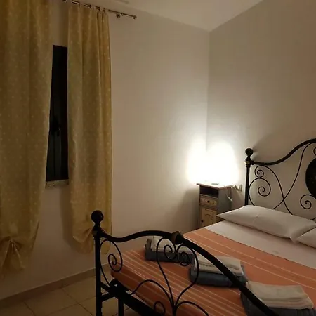 Holiday home Apple Little Paradise