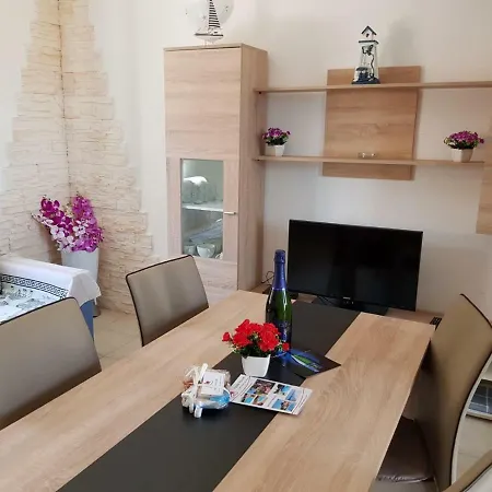 Holiday home Apple Little Paradise Budoni